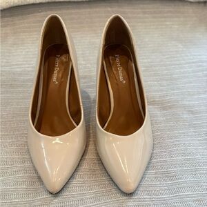 Pierre Dumas Cream Patent Pointed Toe Pumps
